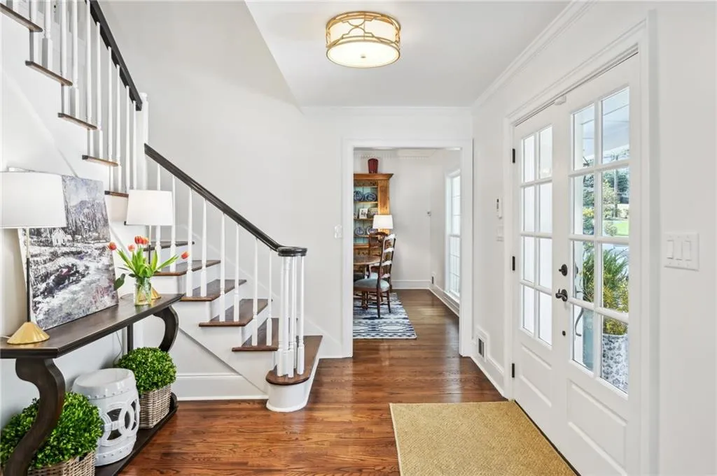 555 Bridgewater Drive, Atlanta, Georgia 30328, 5 Bedrooms Bedrooms, ,3 BathroomsBathrooms,Residential,Sold,555 Bridgewater Drive,7188712 555 Bridgewater Drive, Atlanta, Georgia 30328, 5 Bedrooms Bedrooms, ,3 BathroomsBathrooms,Residential,Sold,555 Bridgewater Drive,7188712