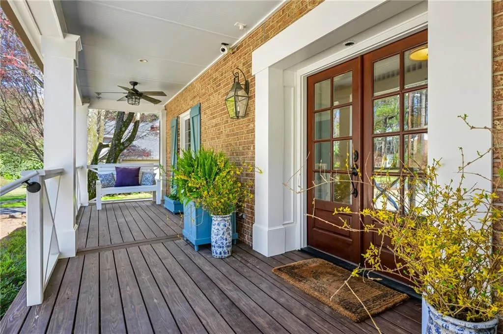 555 Bridgewater Drive, Atlanta, Georgia 30328, 5 Bedrooms Bedrooms, ,3 BathroomsBathrooms,Residential,Sold,555 Bridgewater Drive,7188712 555 Bridgewater Drive, Atlanta, Georgia 30328, 5 Bedrooms Bedrooms, ,3 BathroomsBathrooms,Residential,Sold,555 Bridgewater Drive,7188712