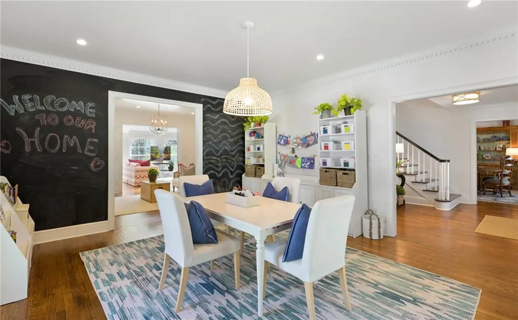 555 Bridgewater Drive, Atlanta, Georgia 30328, 5 Bedrooms Bedrooms, ,3 BathroomsBathrooms,Residential,Sold,555 Bridgewater Drive,7188712 555 Bridgewater Drive, Atlanta, Georgia 30328, 5 Bedrooms Bedrooms, ,3 BathroomsBathrooms,Residential,Sold,555 Bridgewater Drive,7188712