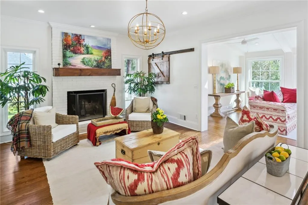 555 Bridgewater Drive, Atlanta, Georgia 30328, 5 Bedrooms Bedrooms, ,3 BathroomsBathrooms,Residential,Sold,555 Bridgewater Drive,7188712 555 Bridgewater Drive, Atlanta, Georgia 30328, 5 Bedrooms Bedrooms, ,3 BathroomsBathrooms,Residential,Sold,555 Bridgewater Drive,7188712