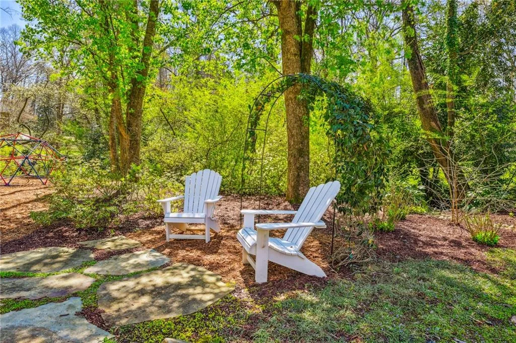 555 Bridgewater Drive, Atlanta, Georgia 30328, 5 Bedrooms Bedrooms, ,3 BathroomsBathrooms,Residential,Sold,555 Bridgewater Drive,7188712 555 Bridgewater Drive, Atlanta, Georgia 30328, 5 Bedrooms Bedrooms, ,3 BathroomsBathrooms,Residential,Sold,555 Bridgewater Drive,7188712