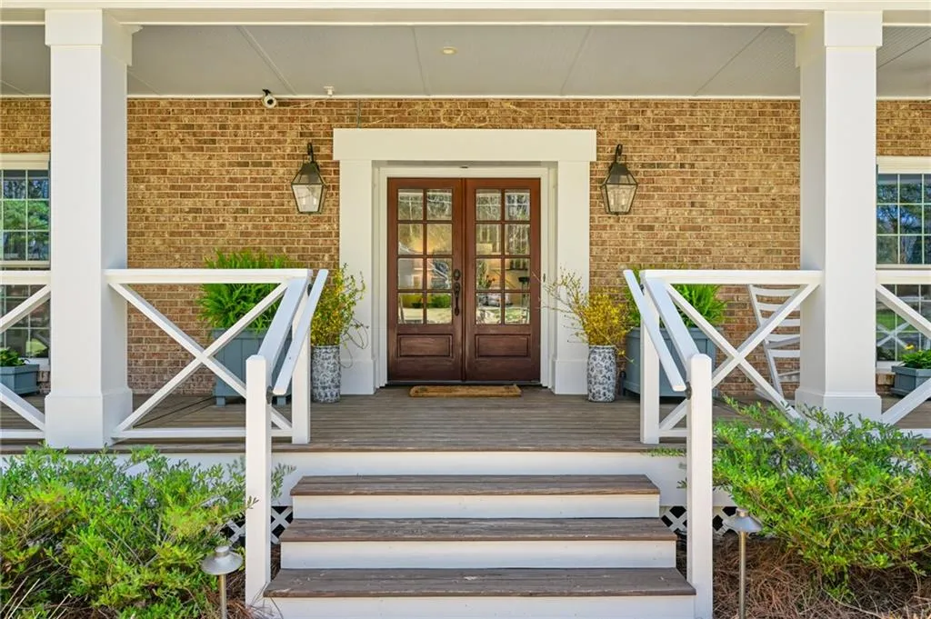 555 Bridgewater Drive, Atlanta, Georgia 30328, 5 Bedrooms Bedrooms, ,3 BathroomsBathrooms,Residential,Sold,555 Bridgewater Drive,7188712 555 Bridgewater Drive, Atlanta, Georgia 30328, 5 Bedrooms Bedrooms, ,3 BathroomsBathrooms,Residential,Sold,555 Bridgewater Drive,7188712