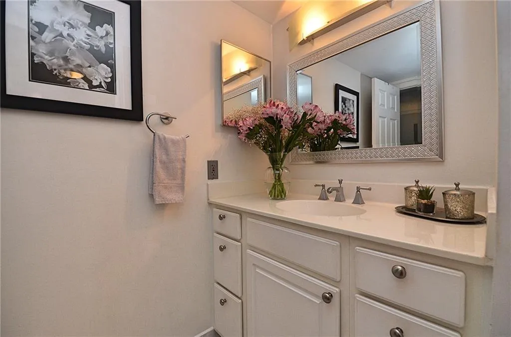 795 Hammond Drive Unit 1005, Atlanta, Georgia 30328, 1 Bedroom Bedrooms, ,1 BathroomBathrooms,Residential,Sold,795 Hammond Drive Unit 1005,6764734