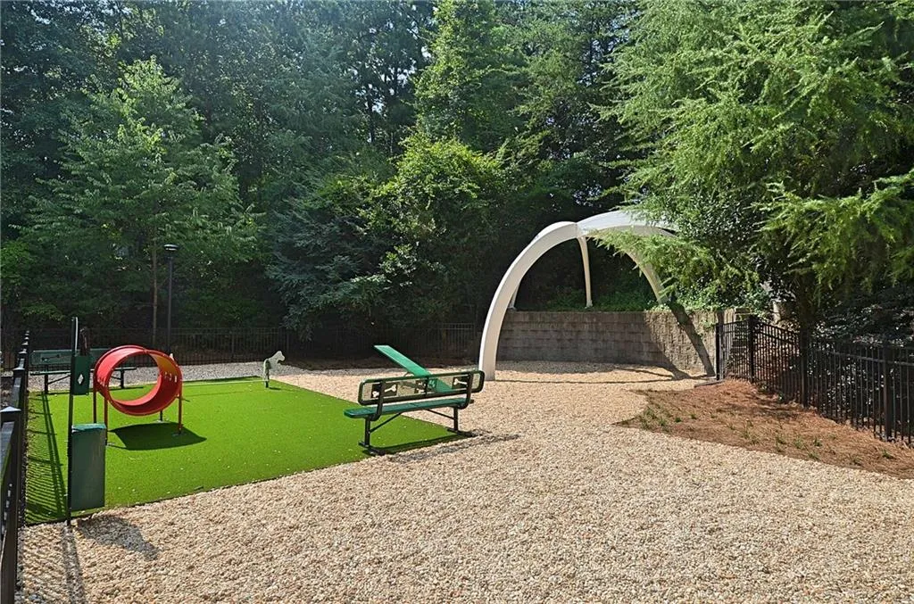 795 Hammond Drive Unit 1005, Atlanta, Georgia 30328, 1 Bedroom Bedrooms, ,1 BathroomBathrooms,Residential,Sold,795 Hammond Drive Unit 1005,6764734