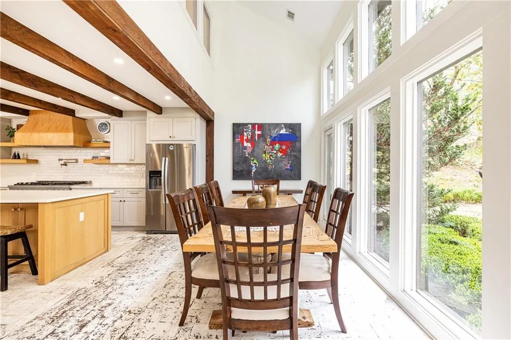 1165 Regency Road Nw, Atlanta, Georgia 30327, 4 Bedrooms Bedrooms, 0 ,4 BathroomsBathrooms,Residential,For Sale,1165 Regency Road Nw,7746626