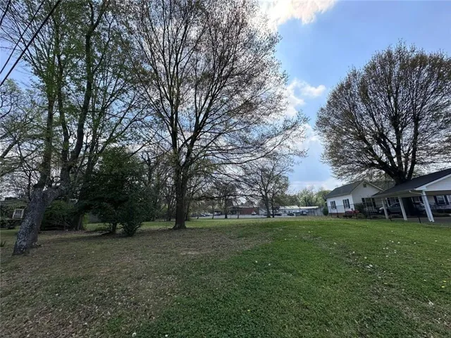 25 Wells Street, Cartersville, Georgia 30120