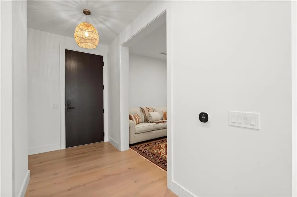 2425 Peachtree Road Ne Unit 502, Atlanta, Georgia 30305, 2 Bedrooms Bedrooms, 0 ,3 BathroomsBathrooms,Residential,For Sale,2425 Peachtree Road Ne Unit 502,7761501