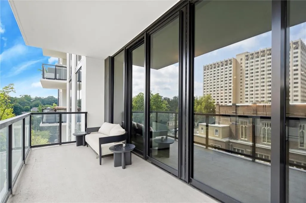 2425 Peachtree Road Ne Unit 502, Atlanta, Georgia 30305, 2 Bedrooms Bedrooms, 0 ,3 BathroomsBathrooms,Residential,For Sale,2425 Peachtree Road Ne Unit 502,7761501