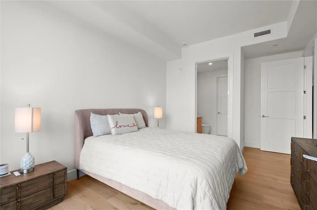 2425 Peachtree Road Ne Unit 502, Atlanta, Georgia 30305, 2 Bedrooms Bedrooms, 0 ,3 BathroomsBathrooms,Residential,For Sale,2425 Peachtree Road Ne Unit 502,7761501