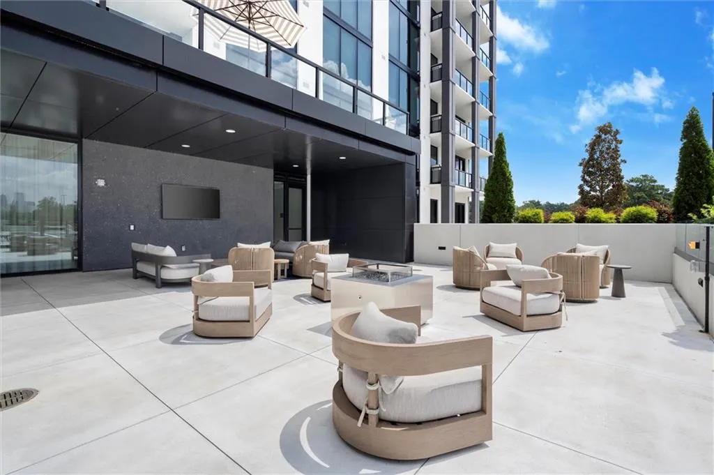 2425 Peachtree Road Ne Unit 502, Atlanta, Georgia 30305, 2 Bedrooms Bedrooms, 0 ,3 BathroomsBathrooms,Residential,For Sale,2425 Peachtree Road Ne Unit 502,7761501