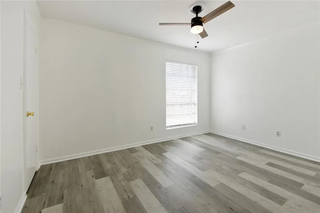 5550 Kingsport Drive, Sandy Springs, Georgia 30342, 2 Bedrooms Bedrooms, ,1 BathroomBathrooms,Residential,Sold,5550 Kingsport Drive,6859683