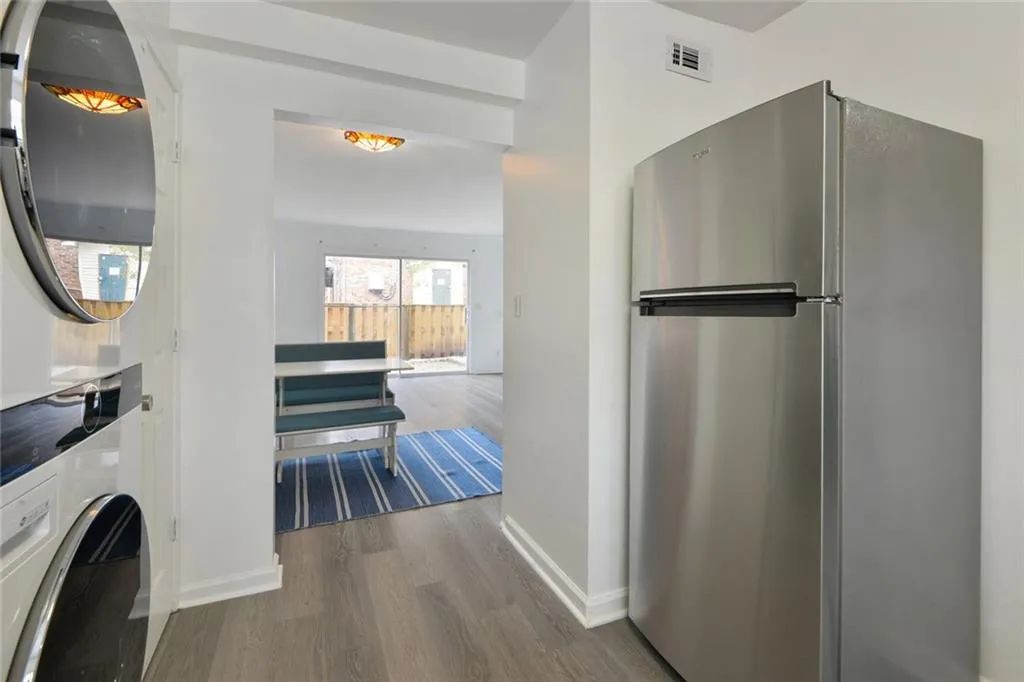 5550 Kingsport Drive, Sandy Springs, Georgia 30342, 2 Bedrooms Bedrooms, ,1 BathroomBathrooms,Residential,Sold,5550 Kingsport Drive,6859683