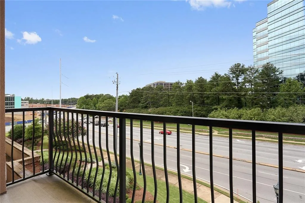 901 Abernathy Road Unit 4300, Atlanta, Georgia 30328, 3 Bedrooms Bedrooms, ,2 BathroomsBathrooms,Residential,Sold,901 Abernathy Road Unit 4300,5858061