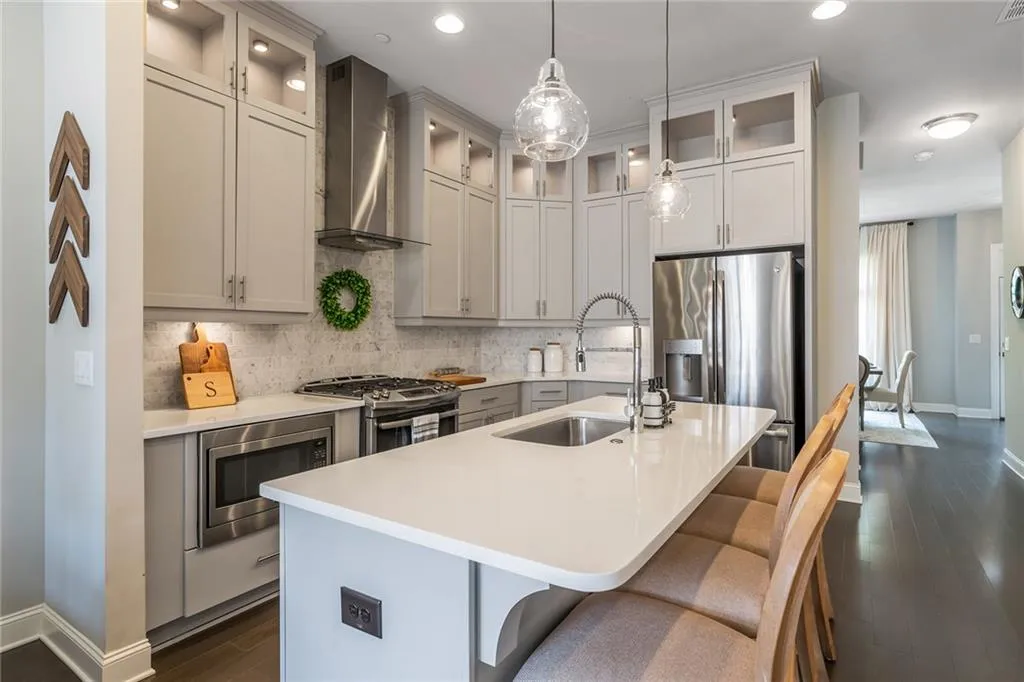 4149 Township Parkway, Atlanta, Georgia 30342, 3 Bedrooms Bedrooms, ,3 BathroomsBathrooms,Residential,Sold,4149 Township Parkway,6753268