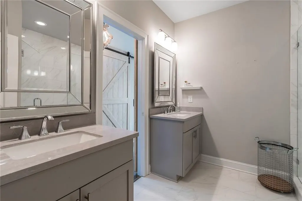 4149 Township Parkway, Atlanta, Georgia 30342, 3 Bedrooms Bedrooms, ,3 BathroomsBathrooms,Residential,Sold,4149 Township Parkway,6753268