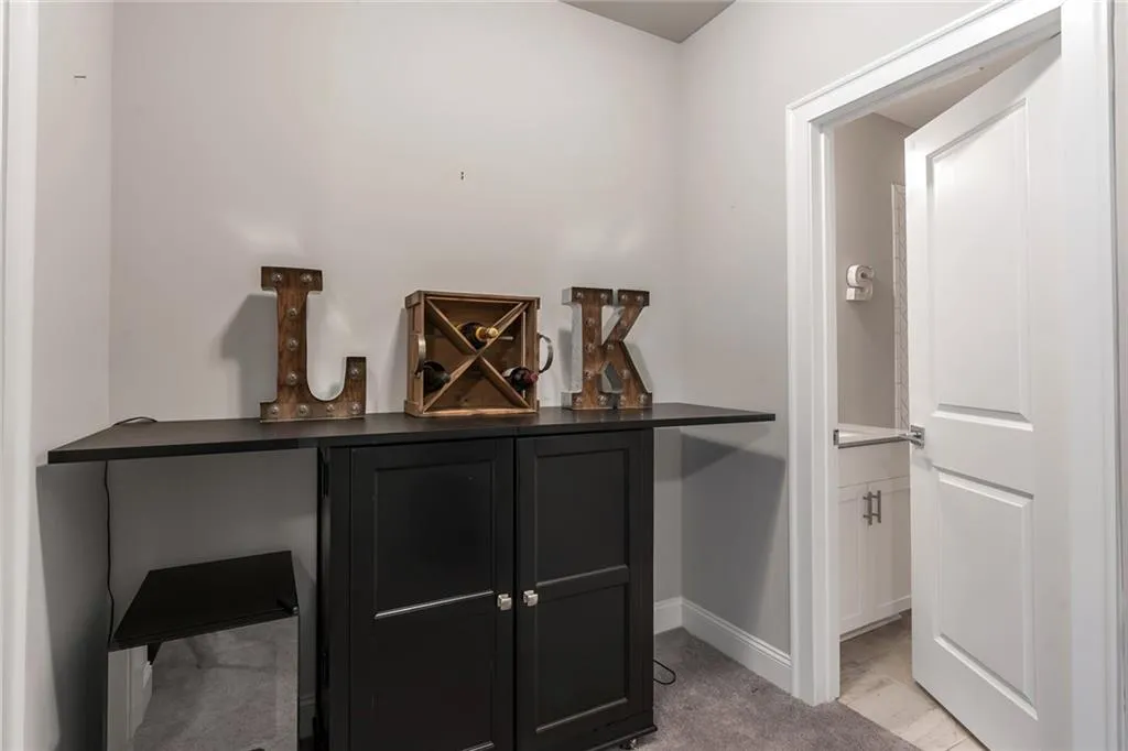 4149 Township Parkway, Atlanta, Georgia 30342, 3 Bedrooms Bedrooms, ,3 BathroomsBathrooms,Residential,Sold,4149 Township Parkway,6753268