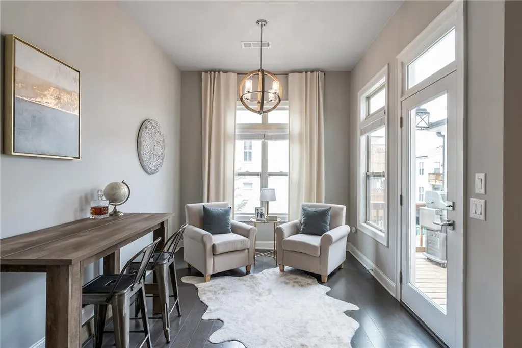 4149 Township Parkway, Atlanta, Georgia 30342, 3 Bedrooms Bedrooms, ,3 BathroomsBathrooms,Residential,Sold,4149 Township Parkway,6753268