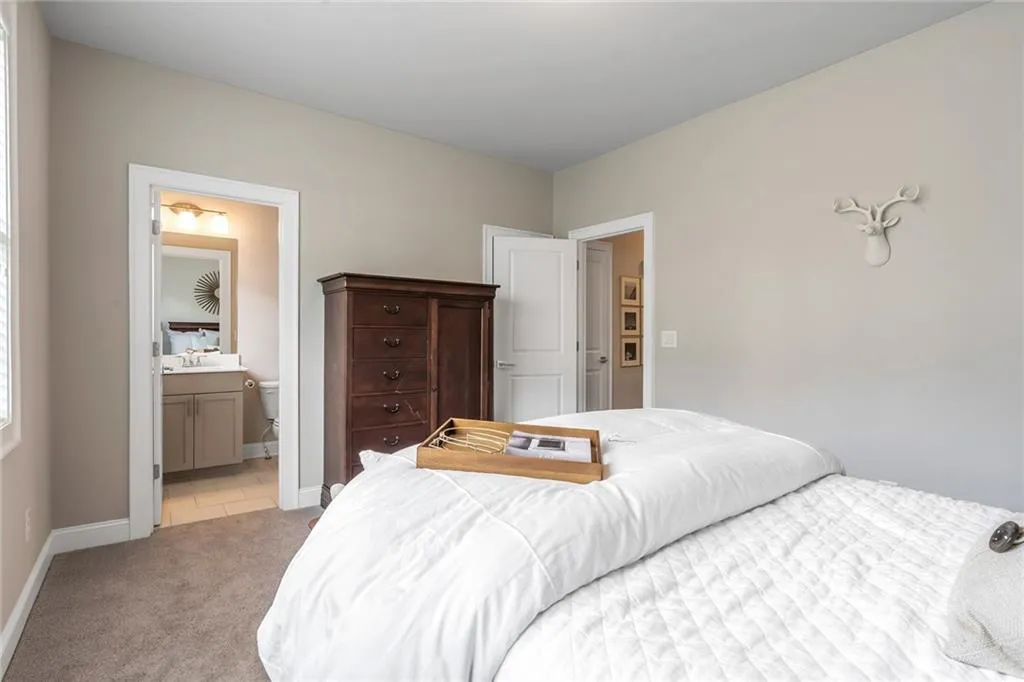 4149 Township Parkway, Atlanta, Georgia 30342, 3 Bedrooms Bedrooms, ,3 BathroomsBathrooms,Residential,Sold,4149 Township Parkway,6753268