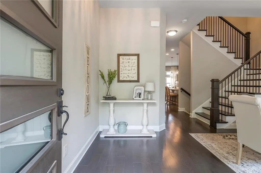 4149 Township Parkway, Atlanta, Georgia 30342, 3 Bedrooms Bedrooms, ,3 BathroomsBathrooms,Residential,Sold,4149 Township Parkway,6753268