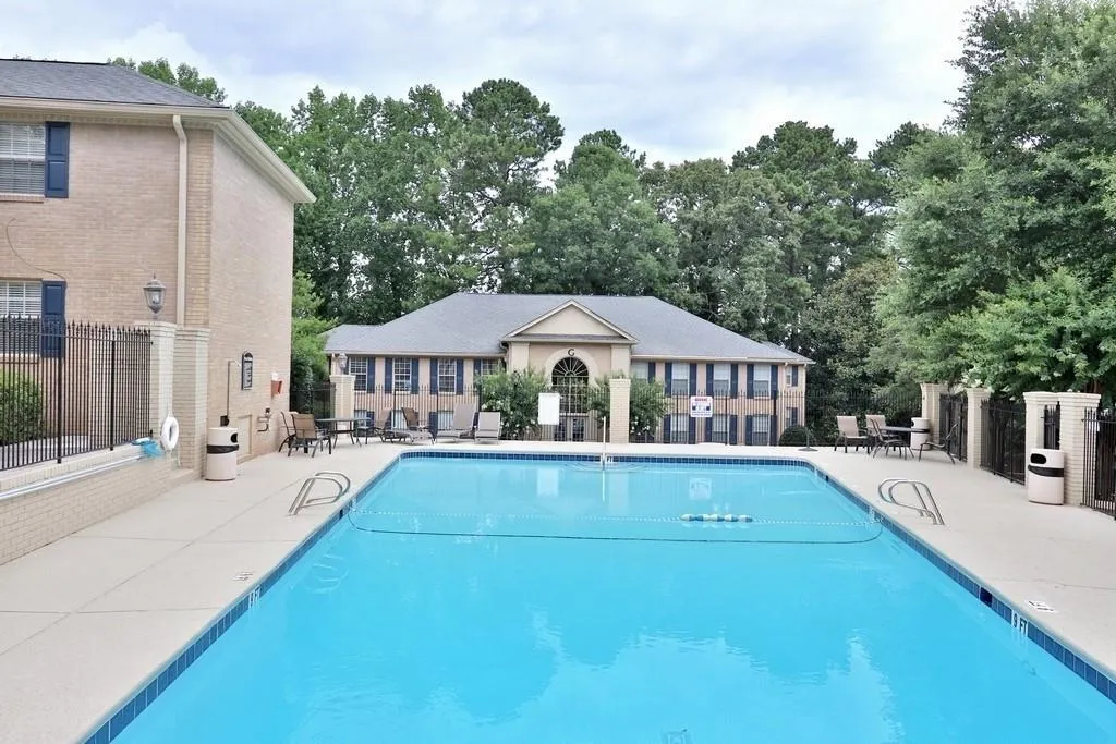 750 Dalrymple Road Unit F2, Atlanta, Georgia 30328, 4 Bedrooms Bedrooms, ,2 BathroomsBathrooms,Residential,Sold,750 Dalrymple Road Unit F2,6684449