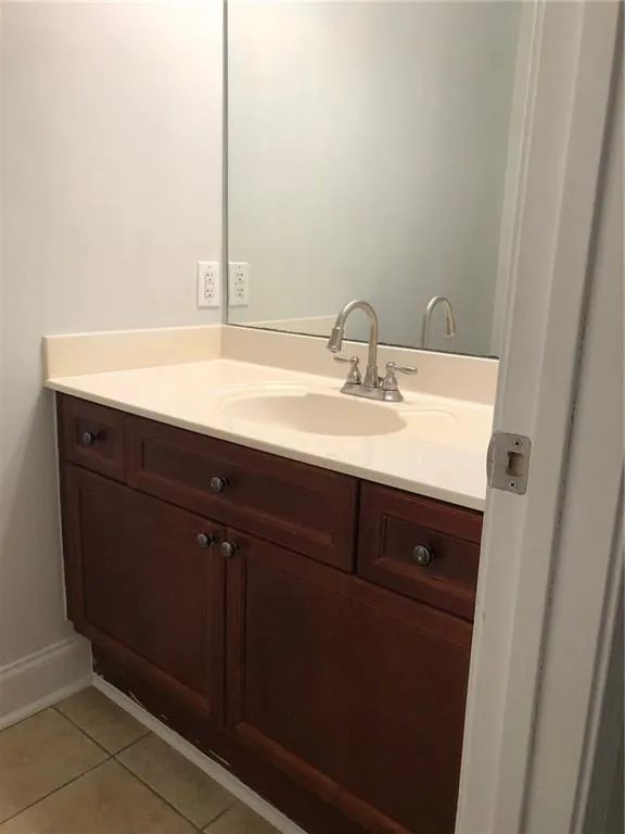 750 Dalrymple Road Unit F2, Atlanta, Georgia 30328, 4 Bedrooms Bedrooms, ,2 BathroomsBathrooms,Residential,Sold,750 Dalrymple Road Unit F2,6684449