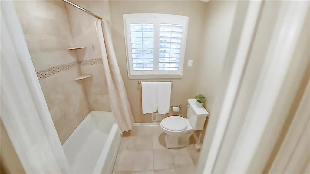 5735 Riverwood Drive, Atlanta, Georgia 30328, 4 Bedrooms Bedrooms, ,3 BathroomsBathrooms,Residential,For Sale,5735 Riverwood Drive,7656382