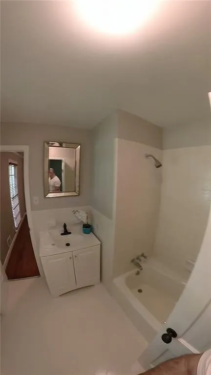 5735 Riverwood Drive, Atlanta, Georgia 30328, 4 Bedrooms Bedrooms, ,3 BathroomsBathrooms,Residential,For Sale,5735 Riverwood Drive,7656382