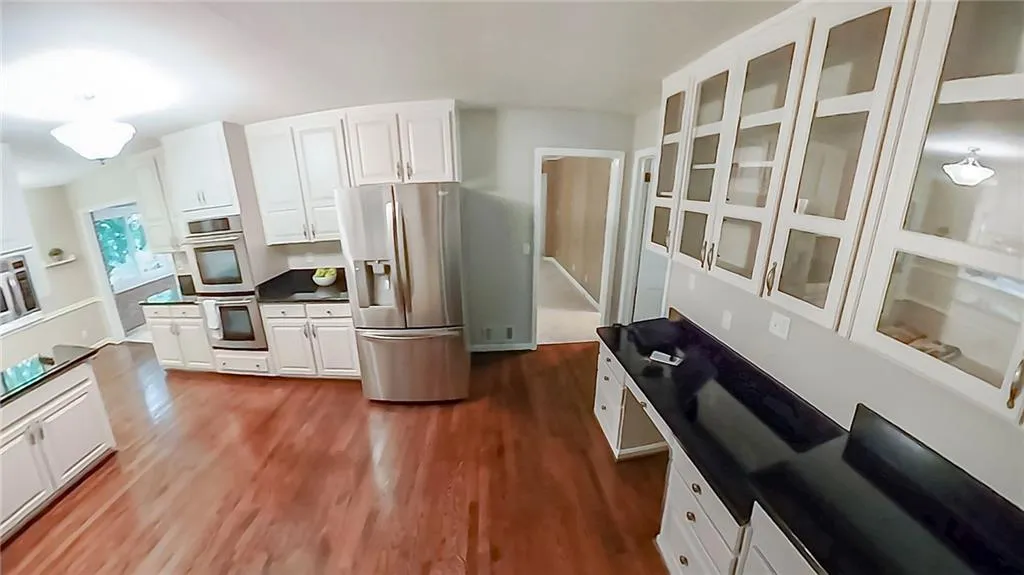 5735 Riverwood Drive, Atlanta, Georgia 30328, 4 Bedrooms Bedrooms, ,3 BathroomsBathrooms,Residential,For Sale,5735 Riverwood Drive,7656382