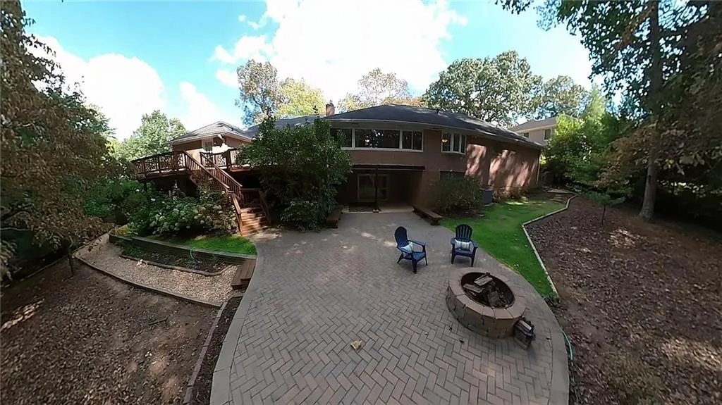 5735 Riverwood Drive, Atlanta, Georgia 30328, 4 Bedrooms Bedrooms, ,3 BathroomsBathrooms,Residential,For Sale,5735 Riverwood Drive,7656382