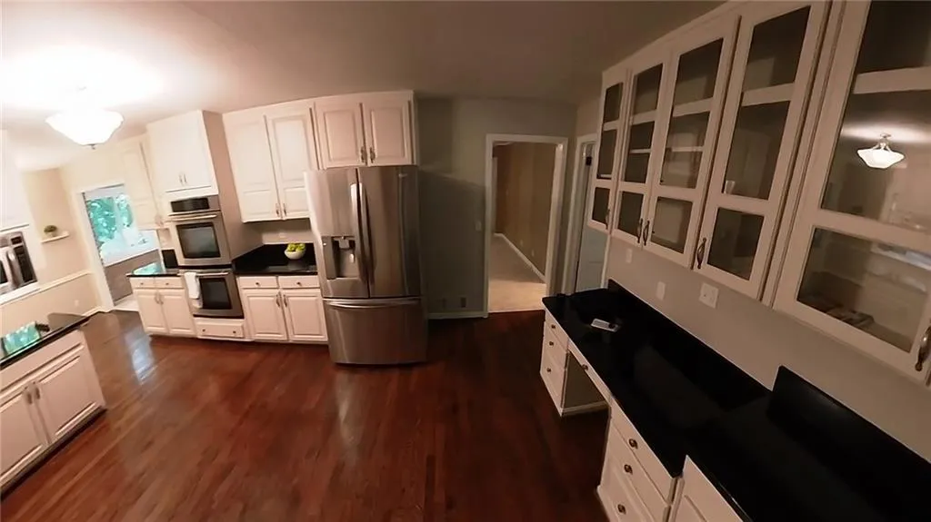 5735 Riverwood Drive, Atlanta, Georgia 30328, 4 Bedrooms Bedrooms, ,3 BathroomsBathrooms,Residential,For Sale,5735 Riverwood Drive,7656382