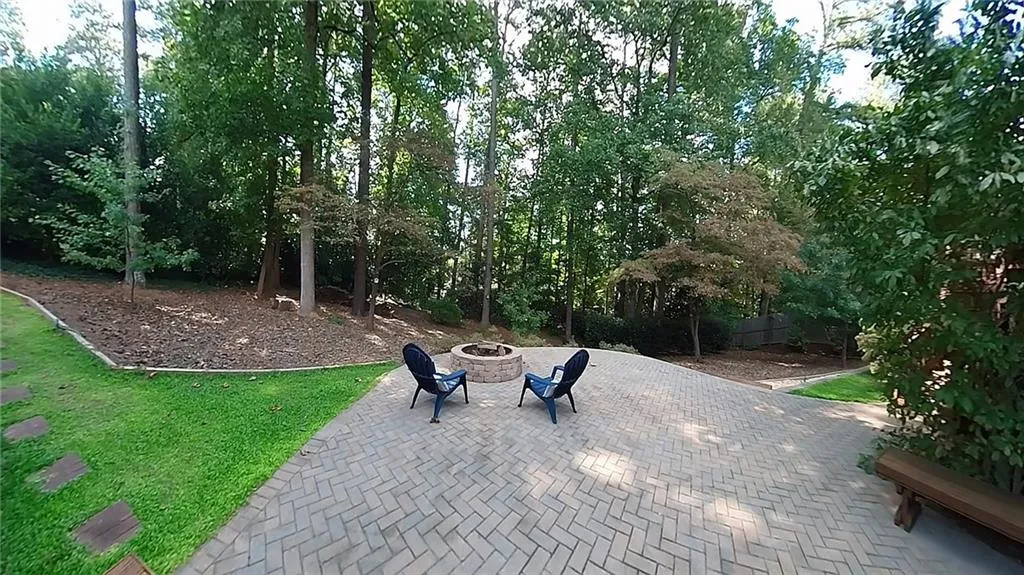 5735 Riverwood Drive, Atlanta, Georgia 30328, 4 Bedrooms Bedrooms, ,3 BathroomsBathrooms,Residential,For Sale,5735 Riverwood Drive,7656382