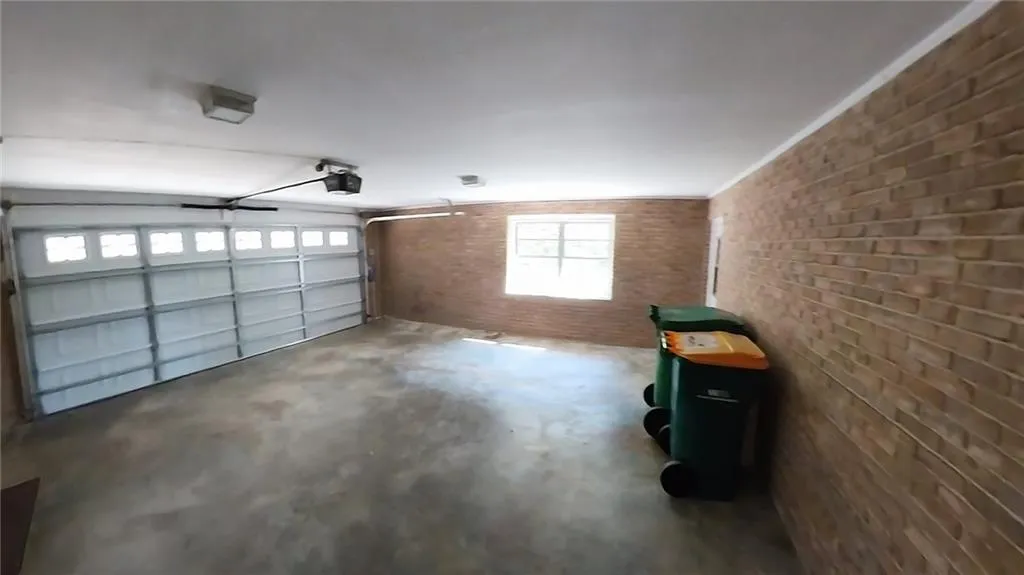 5735 Riverwood Drive, Atlanta, Georgia 30328, 4 Bedrooms Bedrooms, ,3 BathroomsBathrooms,Residential,For Sale,5735 Riverwood Drive,7656382