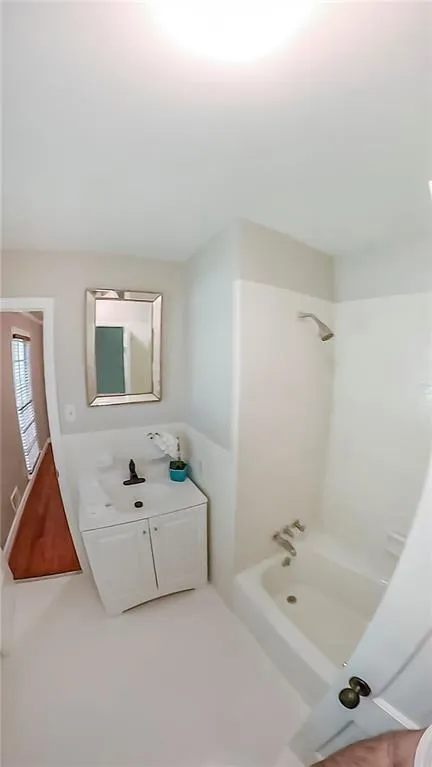 5735 Riverwood Drive, Atlanta, Georgia 30328, 4 Bedrooms Bedrooms, ,3 BathroomsBathrooms,Residential,For Sale,5735 Riverwood Drive,7656382
