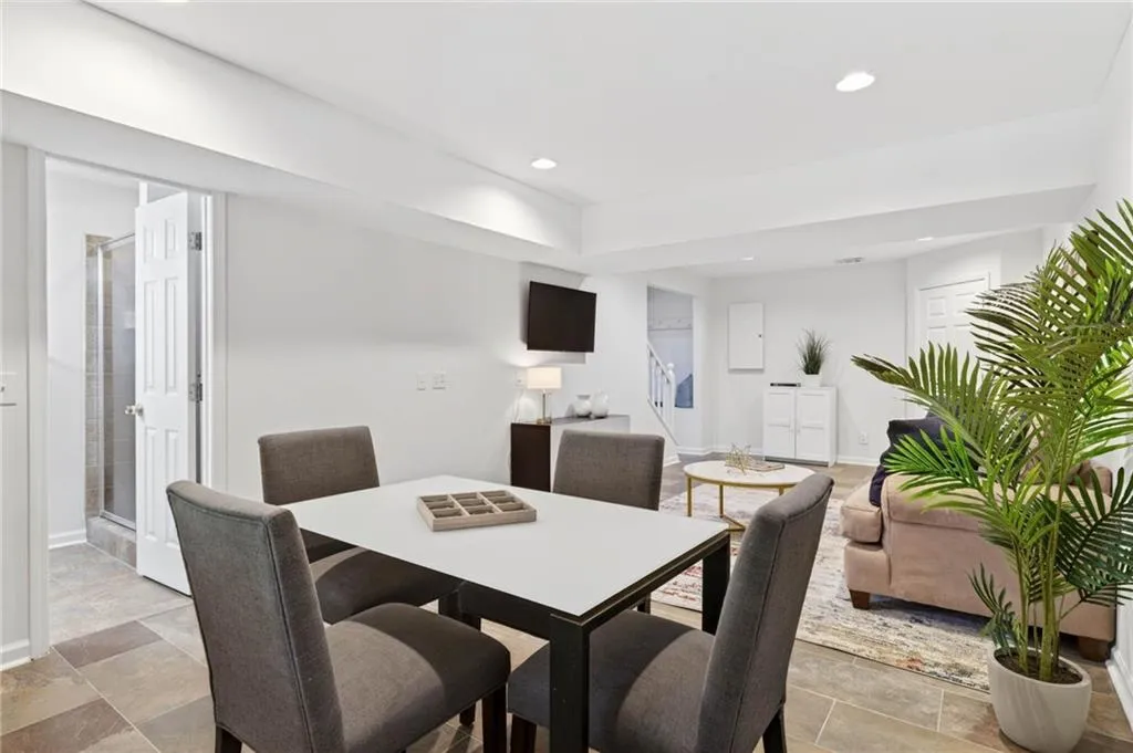 330 High Brook Drive, Atlanta, Georgia 30342, 4 Bedrooms Bedrooms, ,4 BathroomsBathrooms,Residential,For Sale,330 High Brook Drive,7758146