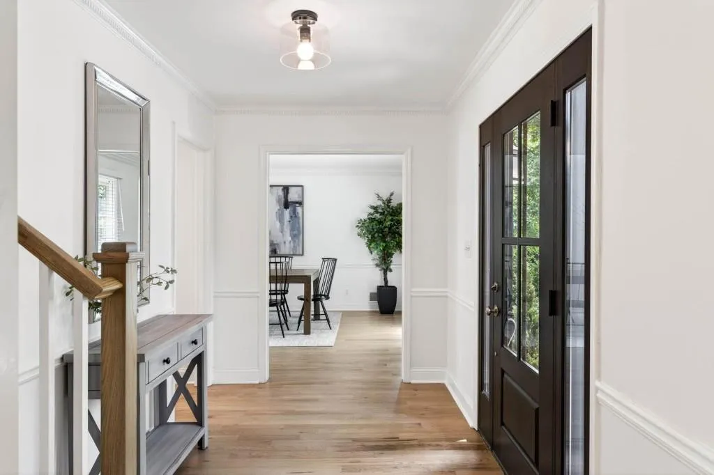 330 High Brook Drive, Atlanta, Georgia 30342, 4 Bedrooms Bedrooms, ,4 BathroomsBathrooms,Residential,For Sale,330 High Brook Drive,7758146
