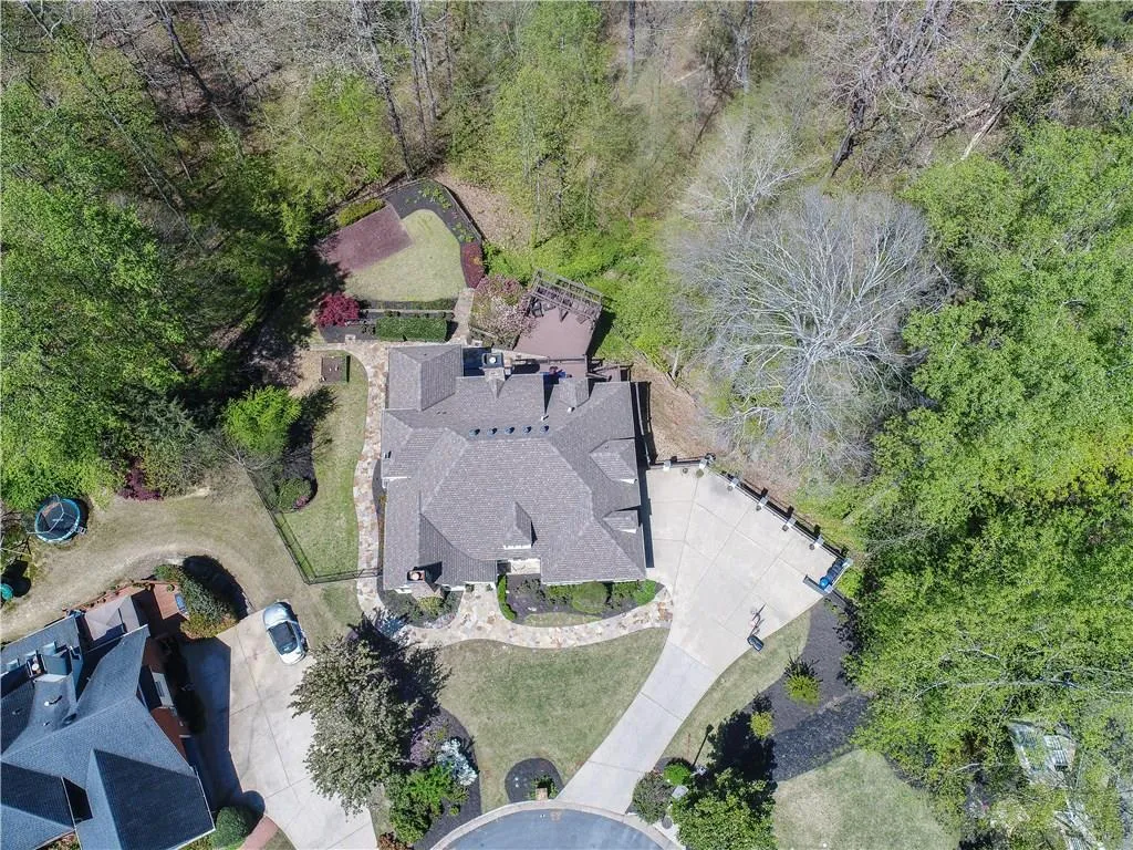 330 Rumford Point, Sandy Springs, Georgia 30350, 6 Bedrooms Bedrooms, ,4 BathroomsBathrooms,Residential,Sold,330 Rumford Point,5995338