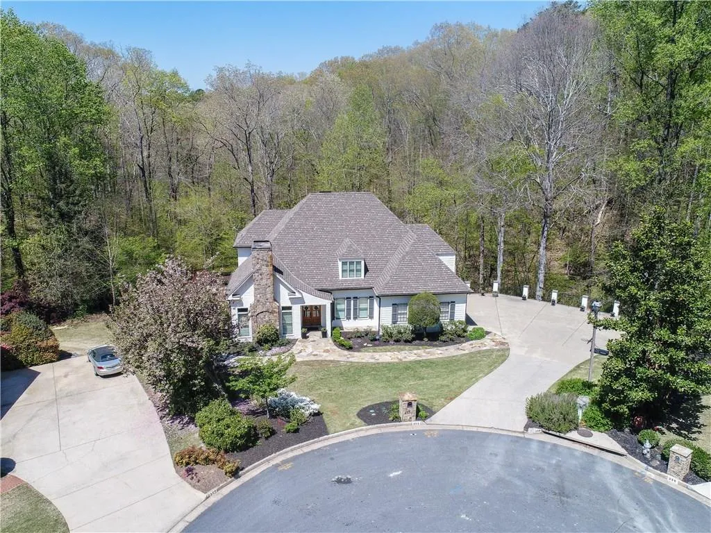 330 Rumford Point, Sandy Springs, Georgia 30350, 6 Bedrooms Bedrooms, ,4 BathroomsBathrooms,Residential,Sold,330 Rumford Point,5995338