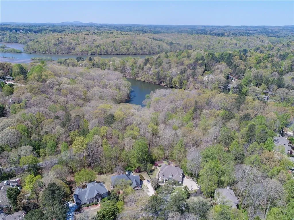 330 Rumford Point, Sandy Springs, Georgia 30350, 6 Bedrooms Bedrooms, ,4 BathroomsBathrooms,Residential,Sold,330 Rumford Point,5995338