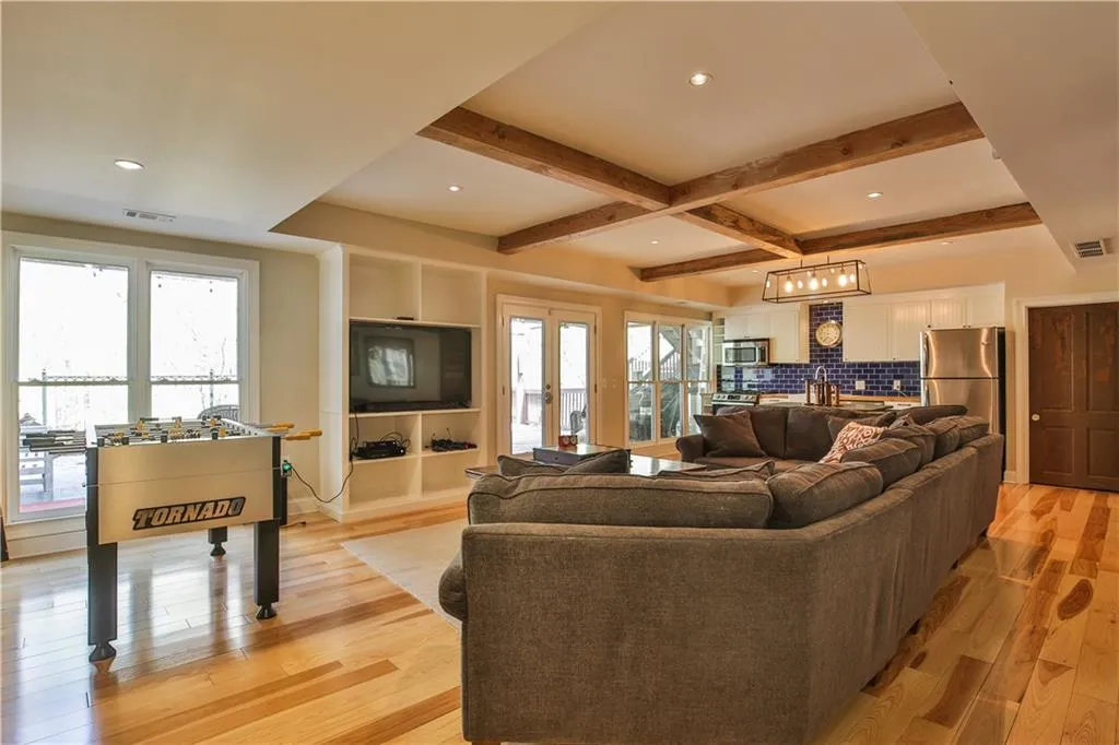 330 Rumford Point, Sandy Springs, Georgia 30350, 6 Bedrooms Bedrooms, ,4 BathroomsBathrooms,Residential,Sold,330 Rumford Point,5995338