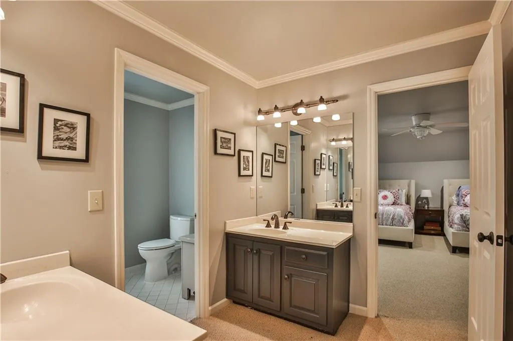 330 Rumford Point, Sandy Springs, Georgia 30350, 6 Bedrooms Bedrooms, ,4 BathroomsBathrooms,Residential,Sold,330 Rumford Point,5995338