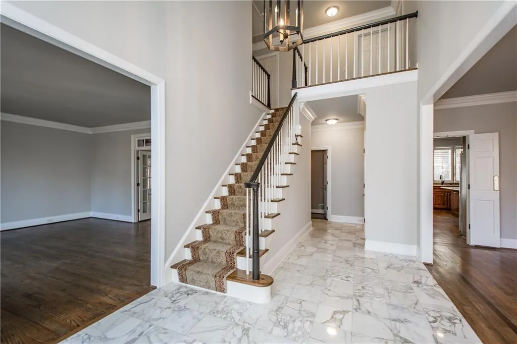 1685 Brandon Hall Drive, Sandy Springs, Georgia 30350, 5 Bedrooms Bedrooms, ,4 BathroomsBathrooms,Residential,Sold,1685 Brandon Hall Drive,6828562