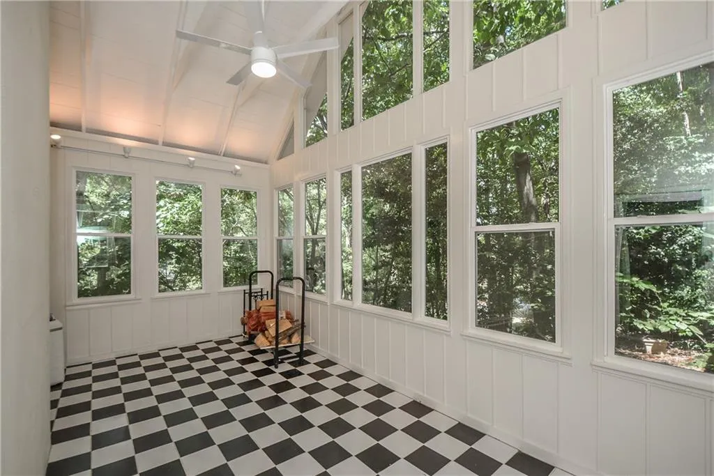 1685 Brandon Hall Drive, Sandy Springs, Georgia 30350, 5 Bedrooms Bedrooms, ,4 BathroomsBathrooms,Residential,Sold,1685 Brandon Hall Drive,6828562