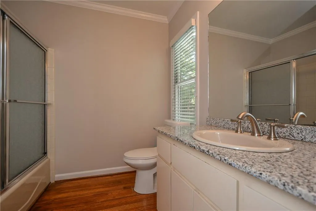 1685 Brandon Hall Drive, Sandy Springs, Georgia 30350, 5 Bedrooms Bedrooms, ,4 BathroomsBathrooms,Residential,Sold,1685 Brandon Hall Drive,6828562