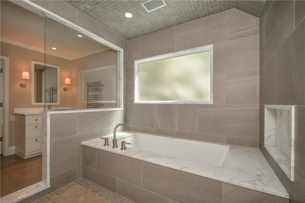 1685 Brandon Hall Drive, Sandy Springs, Georgia 30350, 5 Bedrooms Bedrooms, ,4 BathroomsBathrooms,Residential,Sold,1685 Brandon Hall Drive,6828562