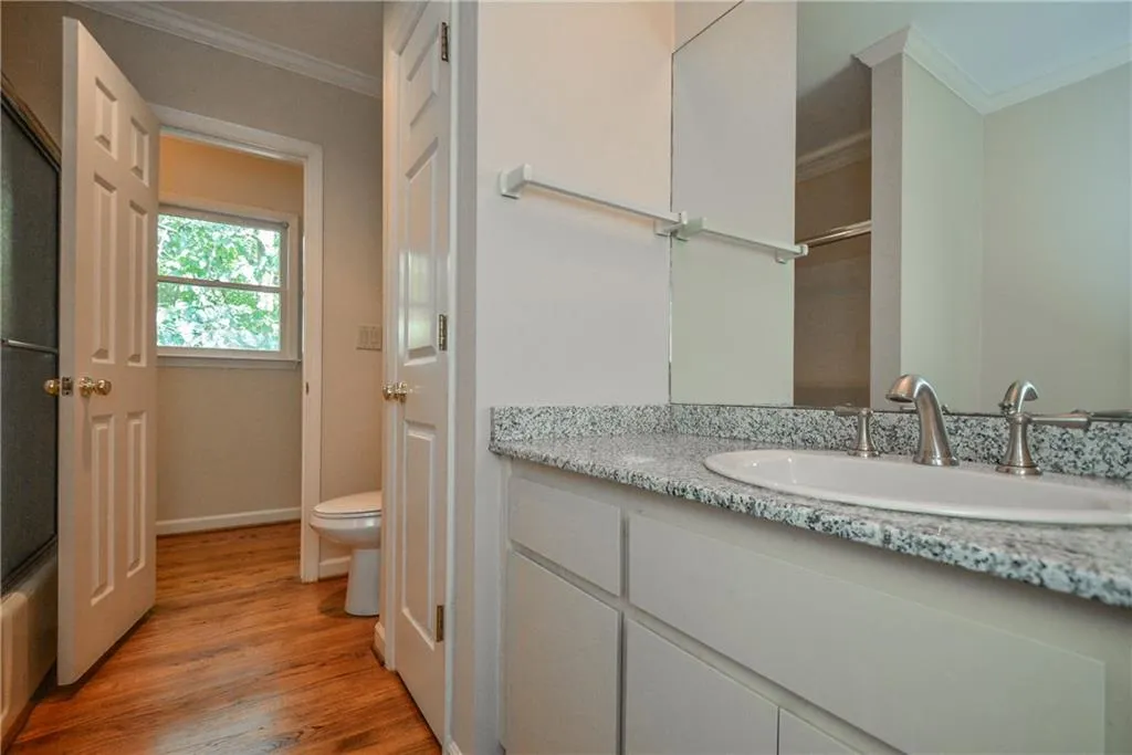 1685 Brandon Hall Drive, Sandy Springs, Georgia 30350, 5 Bedrooms Bedrooms, ,4 BathroomsBathrooms,Residential,Sold,1685 Brandon Hall Drive,6828562