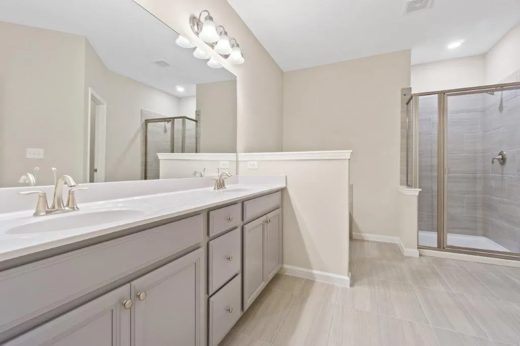 352 Provenance Drive, Sandy Springs, Georgia 30328, 3 Bedrooms Bedrooms, ,3 BathroomsBathrooms,Residential,Sold,352 Provenance Drive,6705933