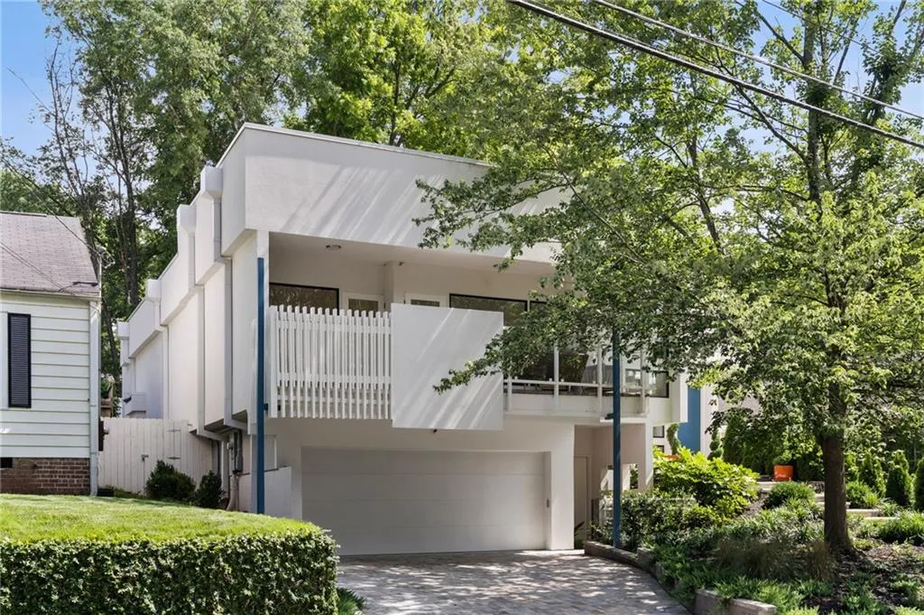 727 Berkeley Avenue, Atlanta, Georgia 30318, 4 Bedrooms Bedrooms, ,4 BathroomsBathrooms,Residential,For Sale,727 Berkeley Avenue,7611675