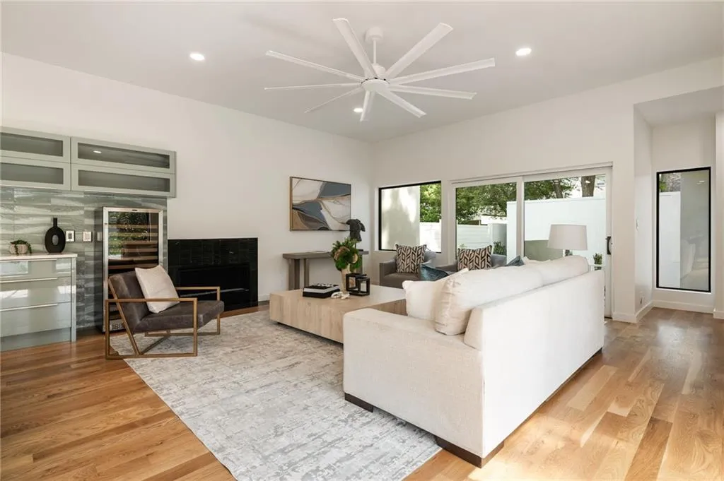 727 Berkeley Avenue, Atlanta, Georgia 30318, 4 Bedrooms Bedrooms, ,4 BathroomsBathrooms,Residential,For Sale,727 Berkeley Avenue,7611675