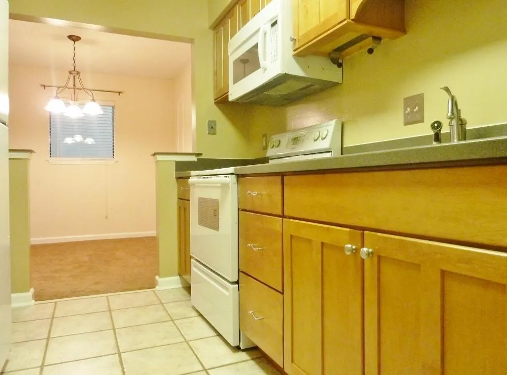 1205 Old Hammond Chase Unit 1205, Sandy Springs, Georgia 30350, 3 Bedrooms Bedrooms, ,2 BathroomsBathrooms,Residential,Sold,1205 Old Hammond Chase Unit 1205,5565984 1205 Old Hammond Chase Unit 1205, Sandy Springs, Georgia 30350, 3 Bedrooms Bedrooms, ,2 BathroomsBathrooms,Residential,Sold,1205 Old Hammond Chase Unit 1205,5565984