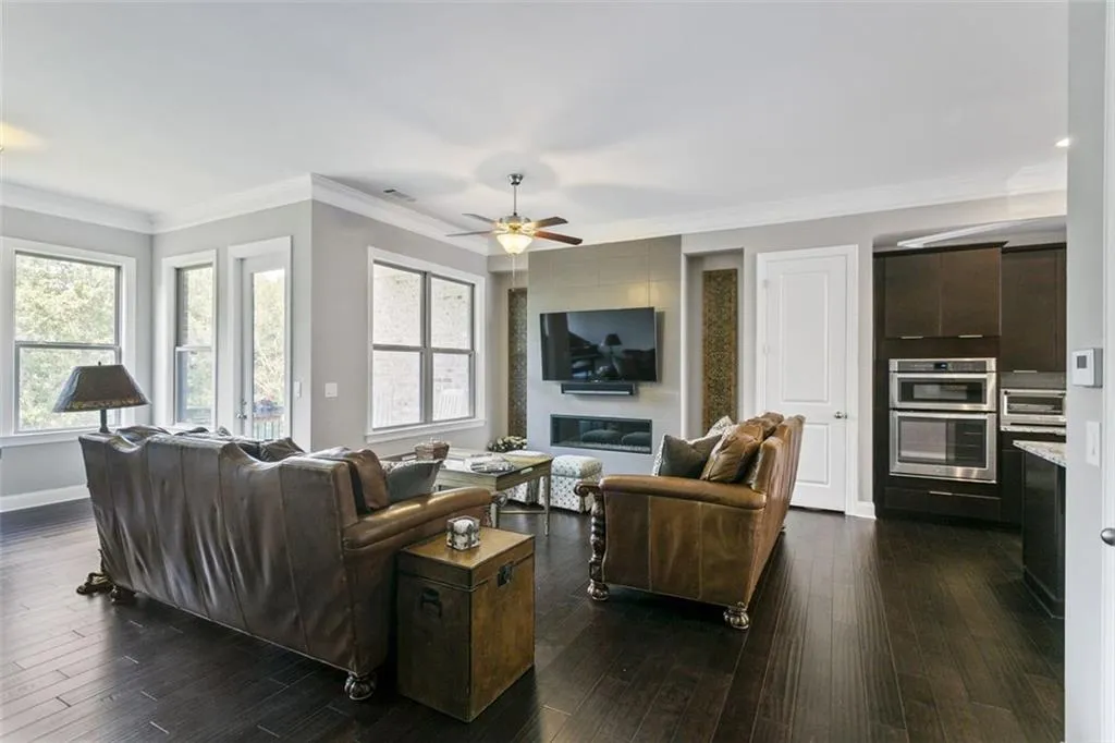 55 Winslow Street, Atlanta, Georgia 30328, 4 Bedrooms Bedrooms, ,4 BathroomsBathrooms,Residential,Sold,55 Winslow Street,6753220